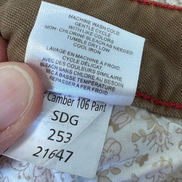 MK Jackson Hole Woman's Jeans/Pants size 10, Classic Fit, Mid rise; Tan/Brown - Picture 9 of 11